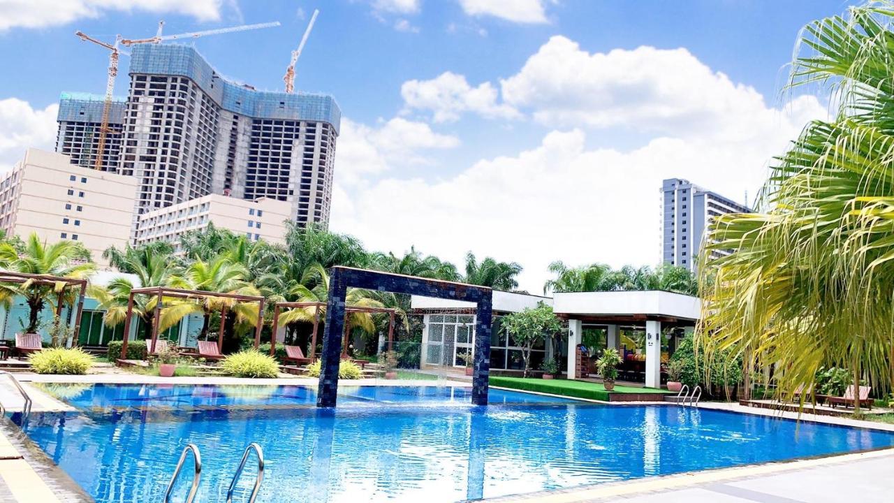 Twin Palms Resort Сиануквиль Экстерьер фото
