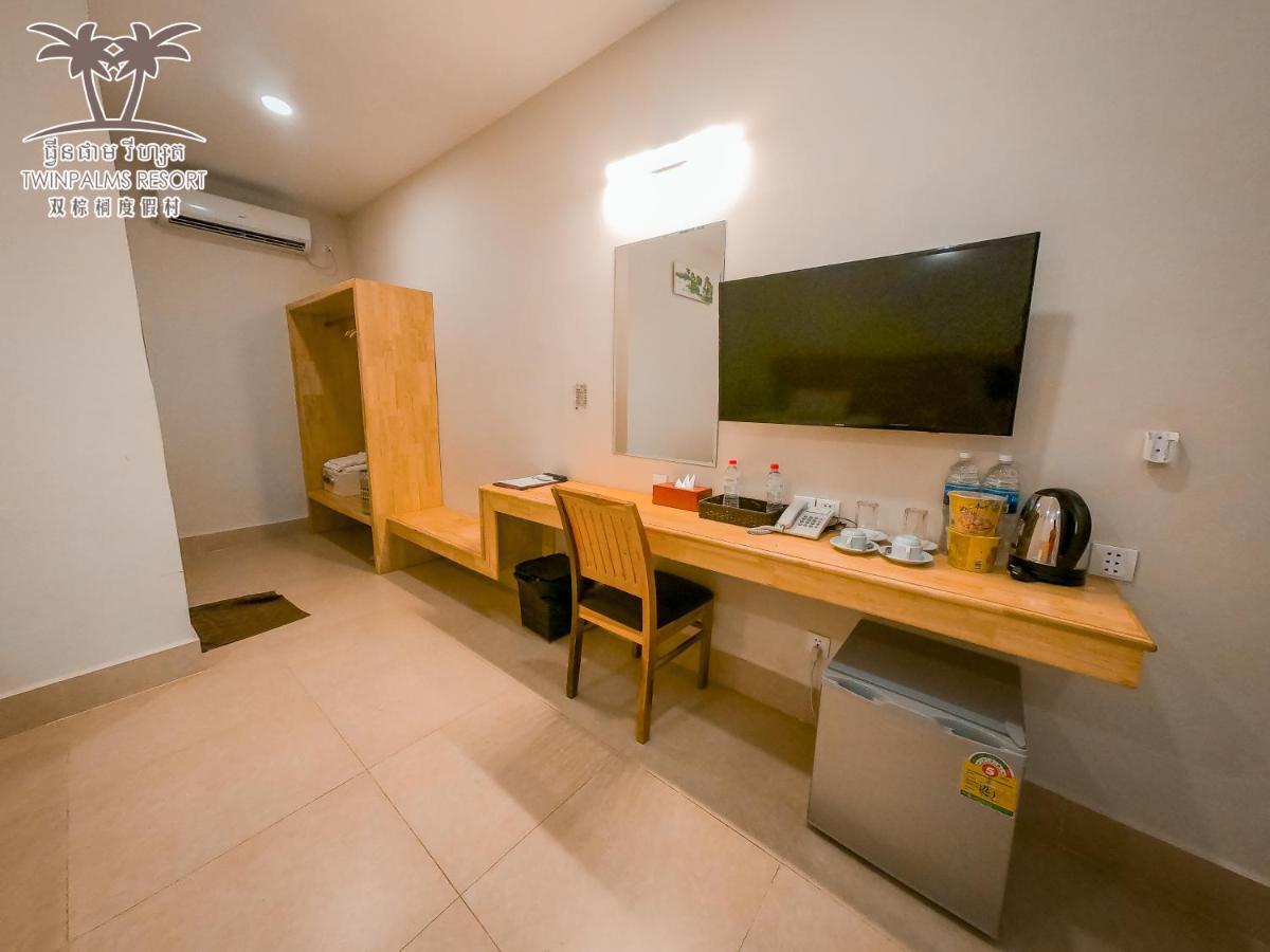 Twin Palms Resort Сиануквиль Экстерьер фото